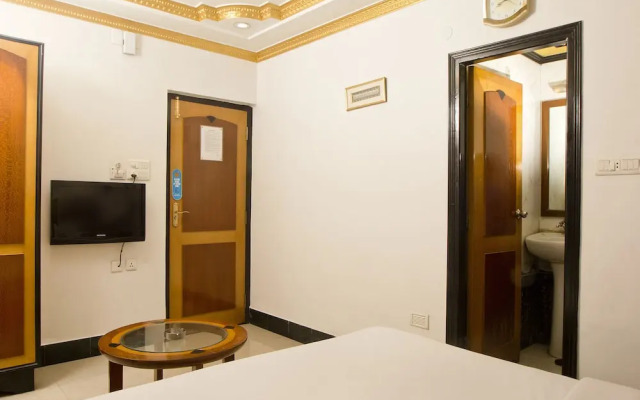 Hotel White House