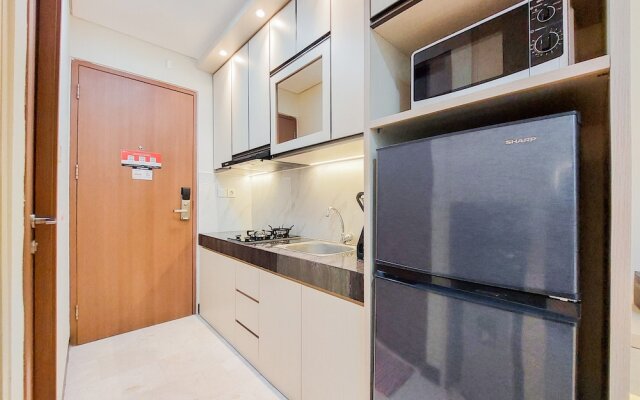 Homey And Minimalist Studio Apartment B Residence