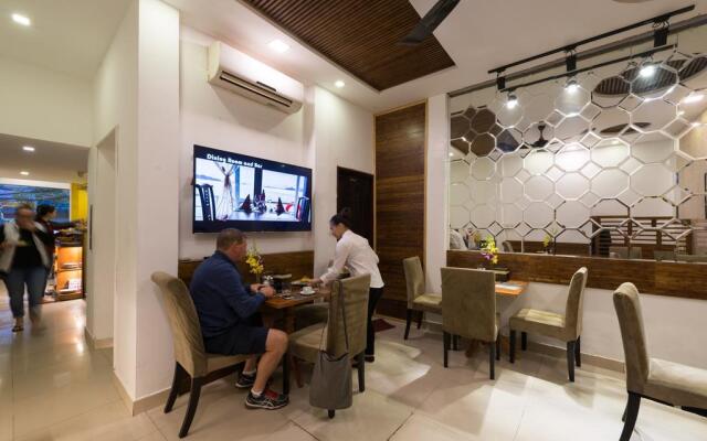 Splendid Star Suite Hotel