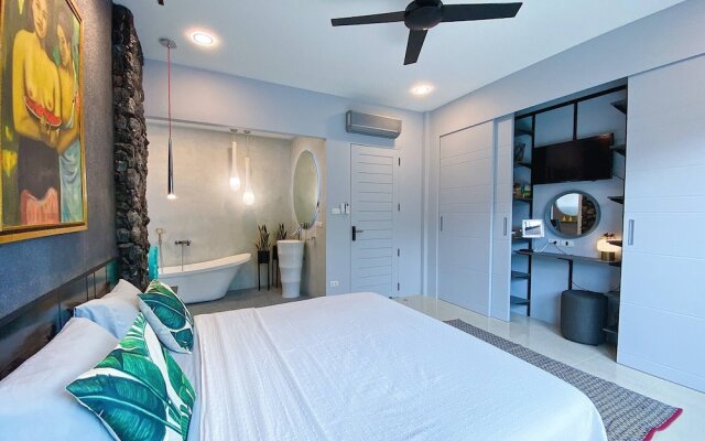 Stylish 3br Pool Villa Walk to Beautiful Naiyang Beach