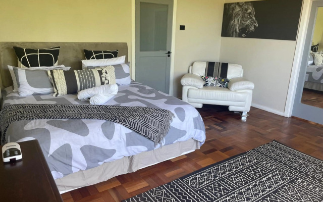 Mount Road Suites