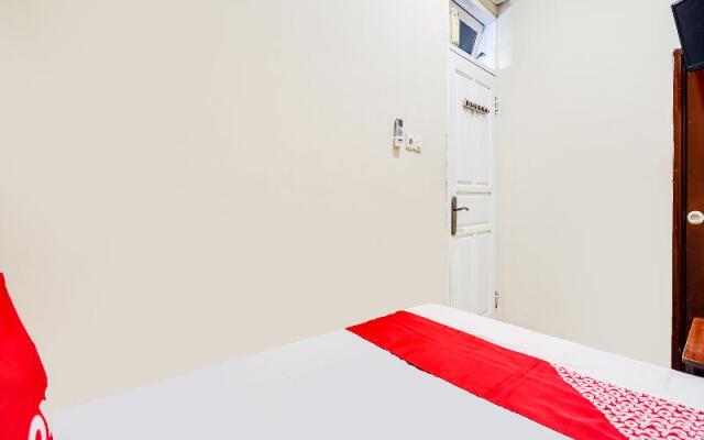 Oyo 91511 Ampel Residence Syariah