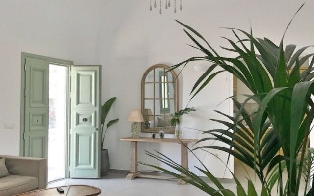 Samsara - Santorini Luxury Retreat