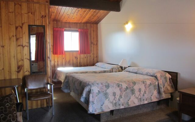 Pembina River Inn
