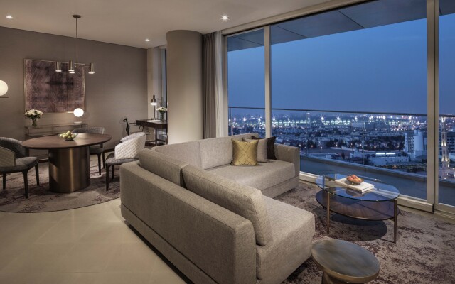 InterContinental Residence Suites Dubai Festival City, an IHG Hotel