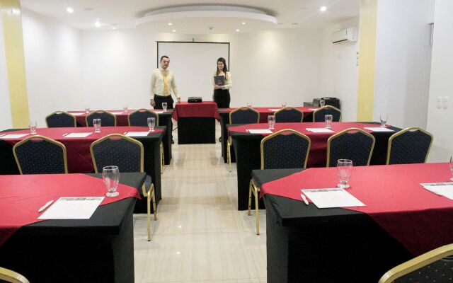 Hotel La Serrania Bucaramanga