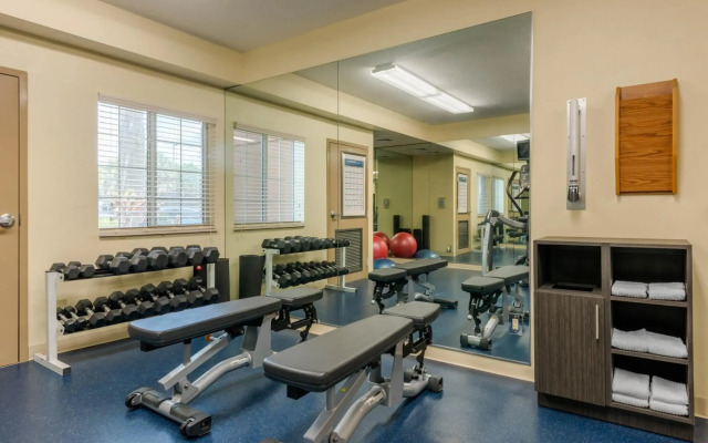 Candlewood Suites Ft Myers I-75 by IHG