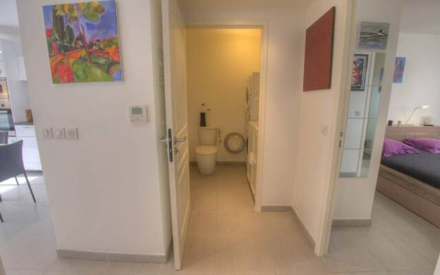 2 pièces 500m palais des Festivals  PK