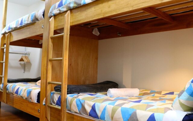 Oxford Queenette Backpackers