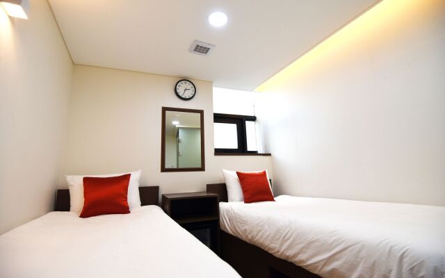 57 Myeongdong Hostel