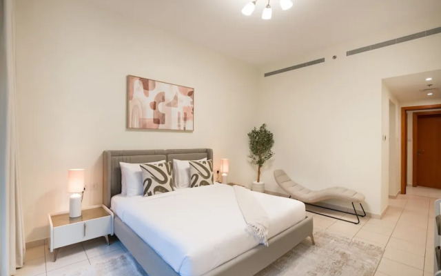 Easygo- Spacious 1bdr Bay Square Busbay