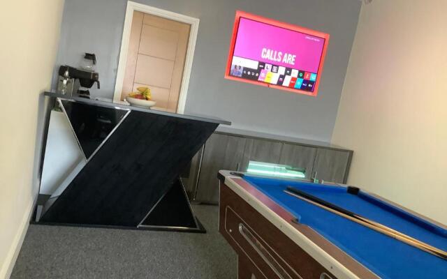 Harleys Reads Avenue