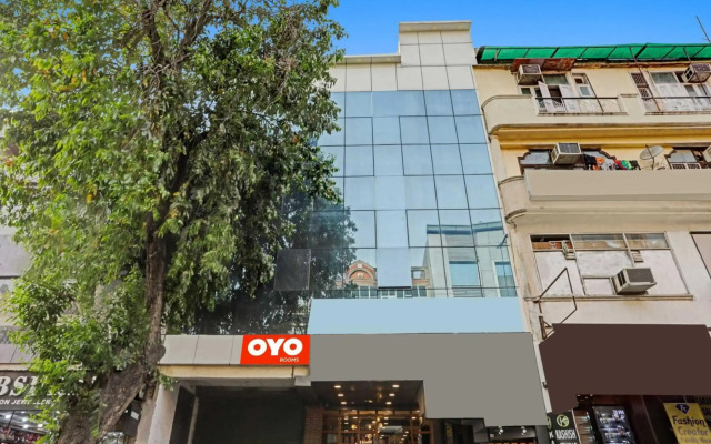 OYO Flagship 88302 Shyam Residency Near Lotus Temple