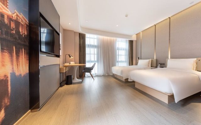 Atour Hotel Xiamen Jimeihu Business Center
