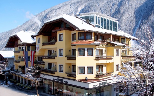 MANNI The Hotel