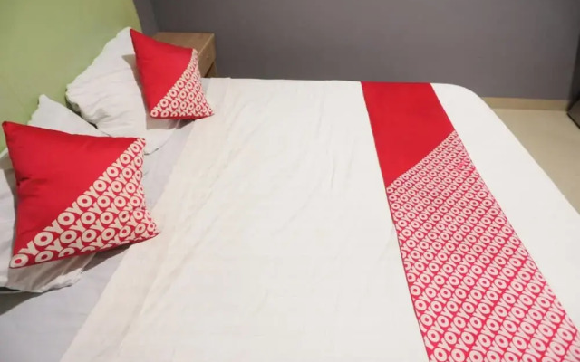OYO 92988 City Room