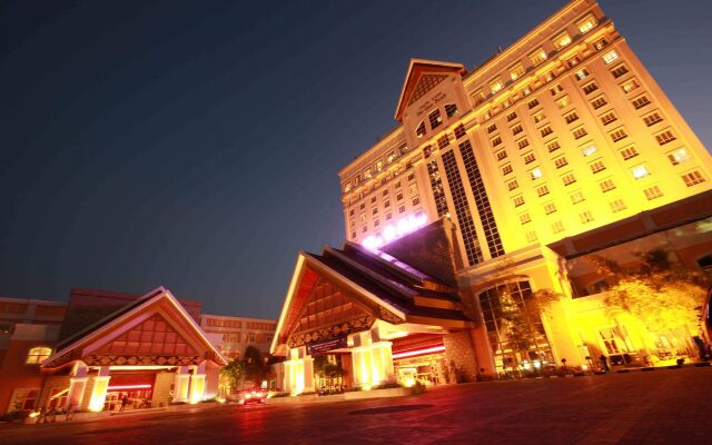 Don Chan Palace, Hotel & Convention