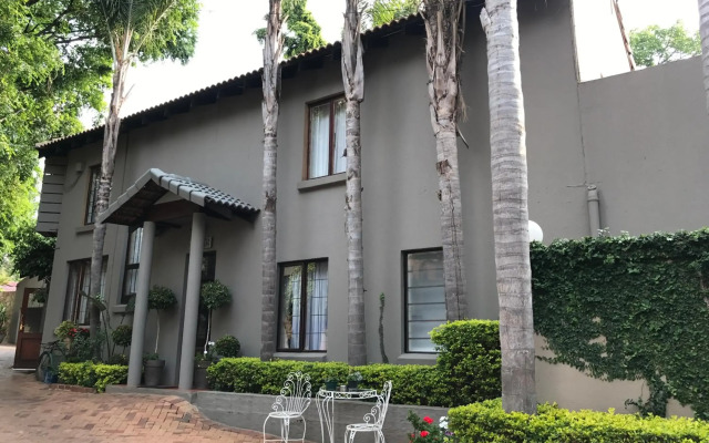Waterhouse Guest Lodges 295 Indus Street