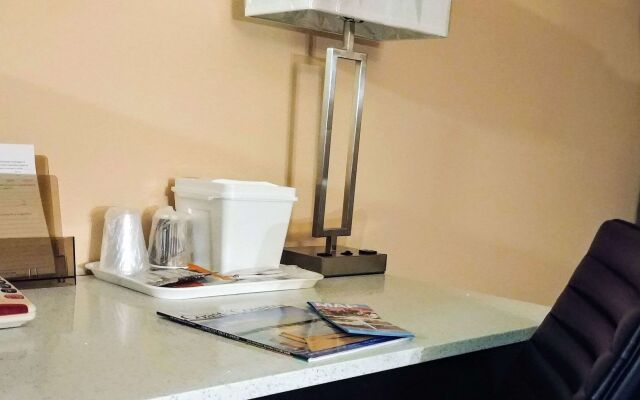 Econo Lodge Milldale - Southington