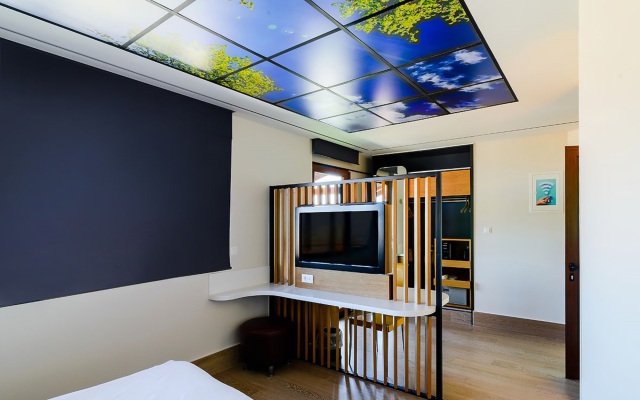 Kastro Hotel
