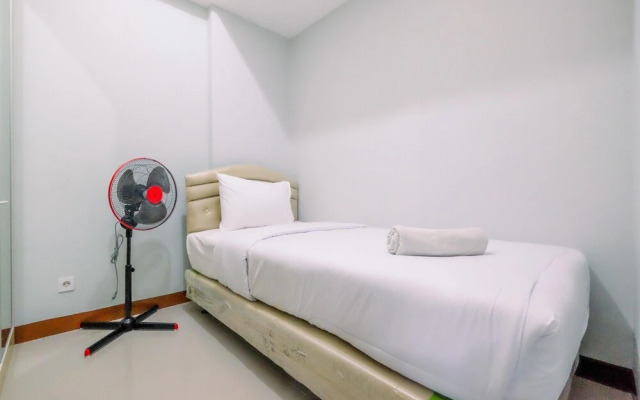 Cozy Living 2Br Royal Heights Apartment