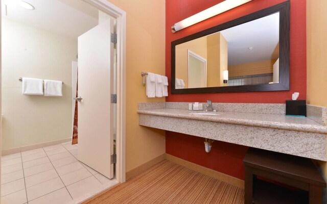 Courtyard Burlington Mt. Holly Westampton