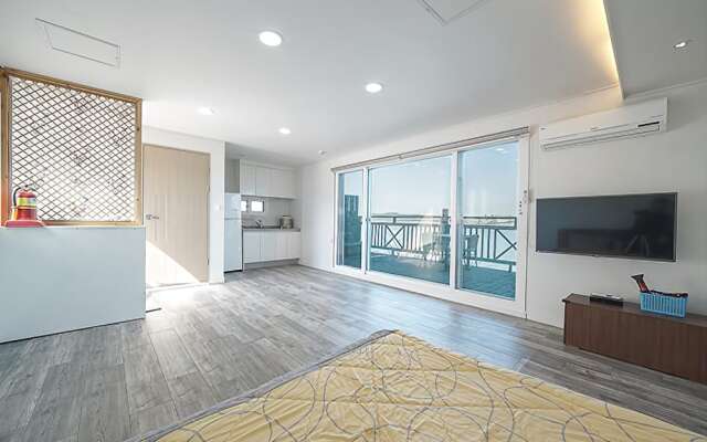 Sacheon Bito Pension