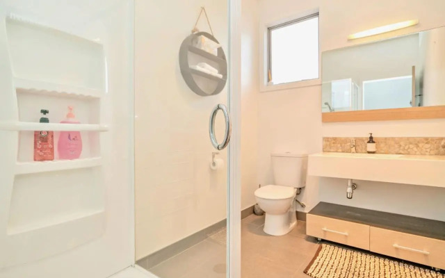 Acacia Cote - Whitianga Holiday Home