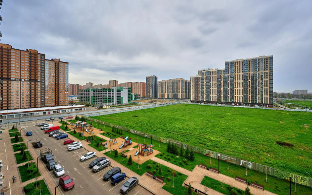 Йо Плейс микрорайон Любимово 18