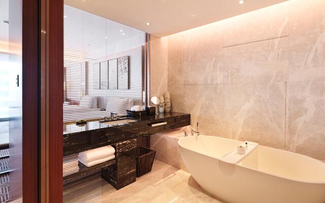 InterContinental Guangzhou Exhibition Center by IHG