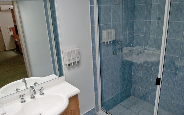 Centrepoint Motor Inn