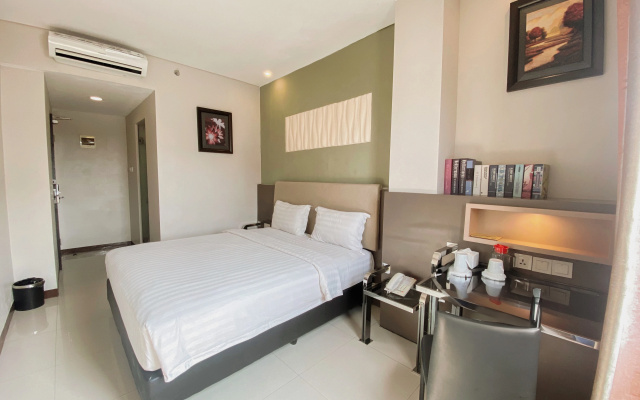 Verse Lite Hotel Gajah Mada – Guest Rooms – Jakarta