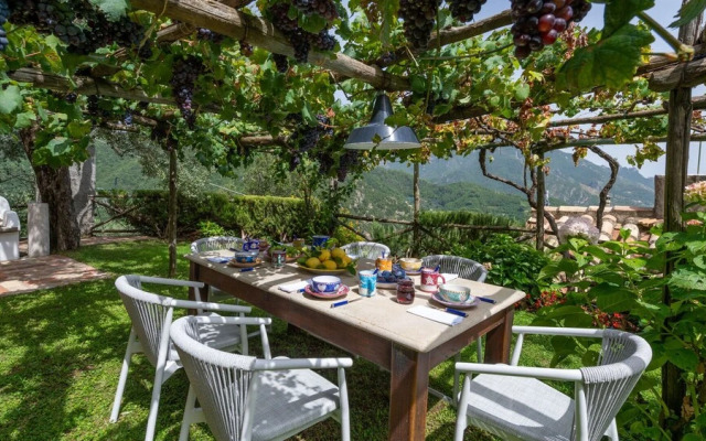 Villa Casarossa Numero Uno 6