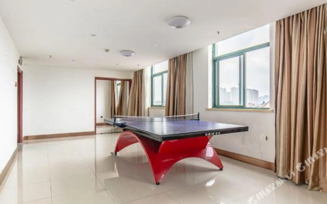 Naisi Business Hostel