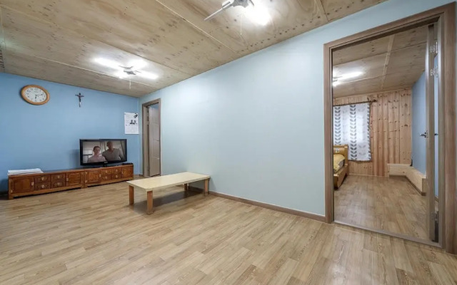 Goseong Jjun Camping Pension