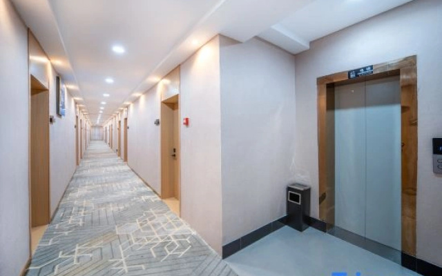 Lantian Hotel