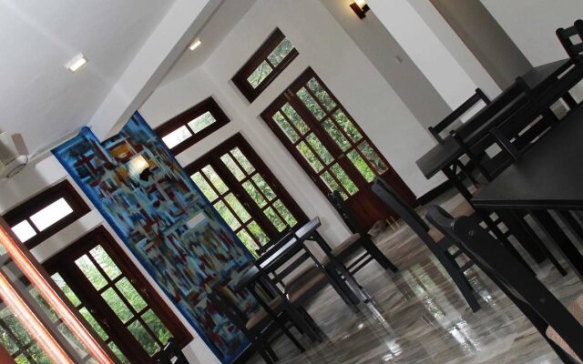 Lizzie Villa Guest House
