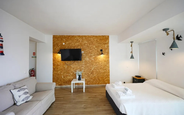A57 - Lighthouse Apartment in Via Dona Ana Lagos