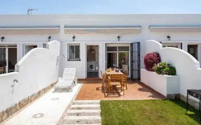 Apartamentos Los Naranjos
