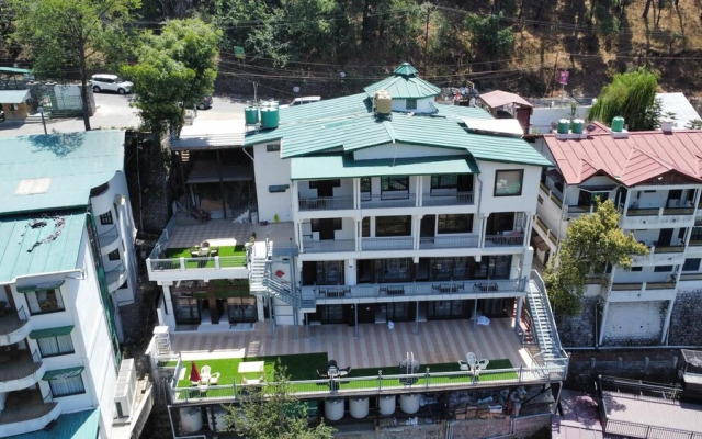 Pranav Resort