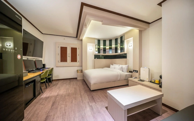 Hotel JW