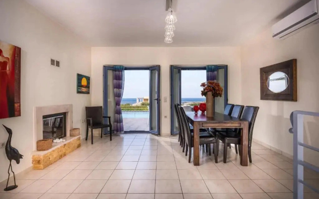 Villa Rosa Apartments