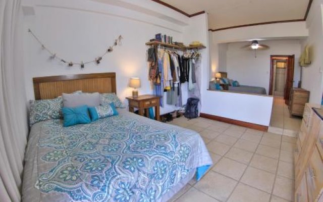 Ocean View - Fully Furnished Studio Perfect for Couple