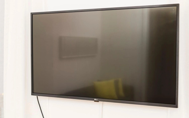 Prater Balcony Suite by ichbucheAT