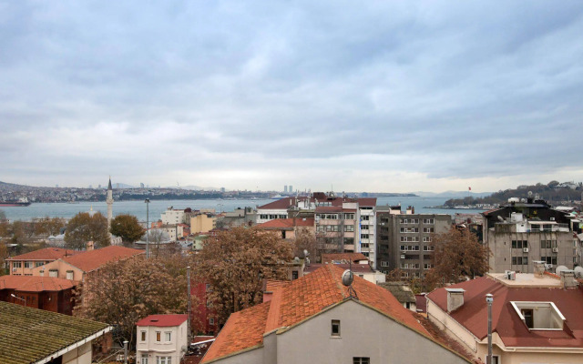 Galata Melling