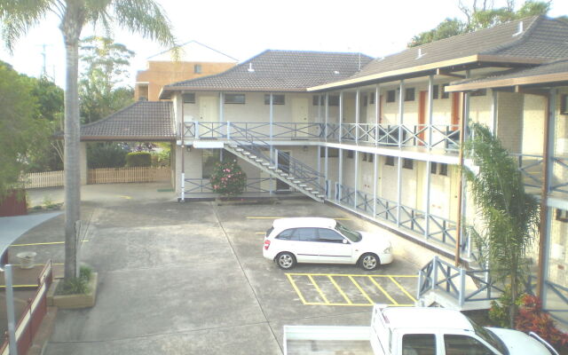 Excelsior Motor Inn