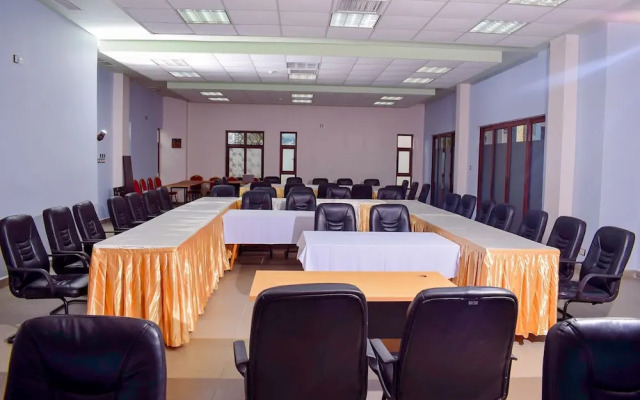 Royal Shaza Suites