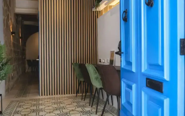 Mandera's Boutique Suites & Dorms