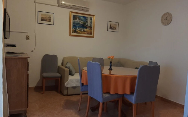 Apartment Jakov