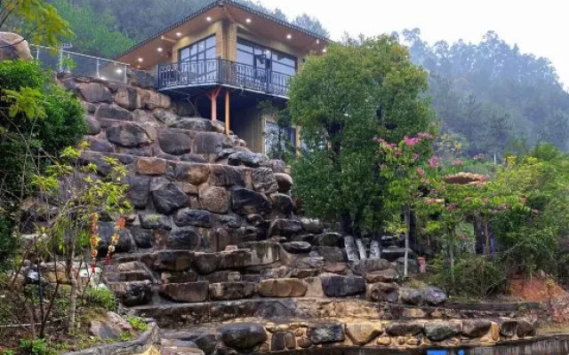 Xingning Xiaoyaogu Homestay – Outside – Meizhou